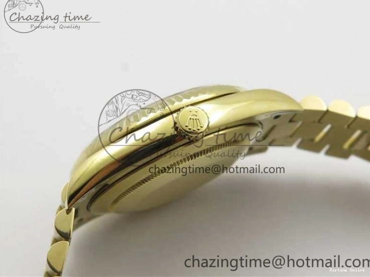 0116 Day-Date 40mm 228239 BP New Dial Version 904 YG Silver Roman Markers Dial on SS President Bracelet A Popular 2806